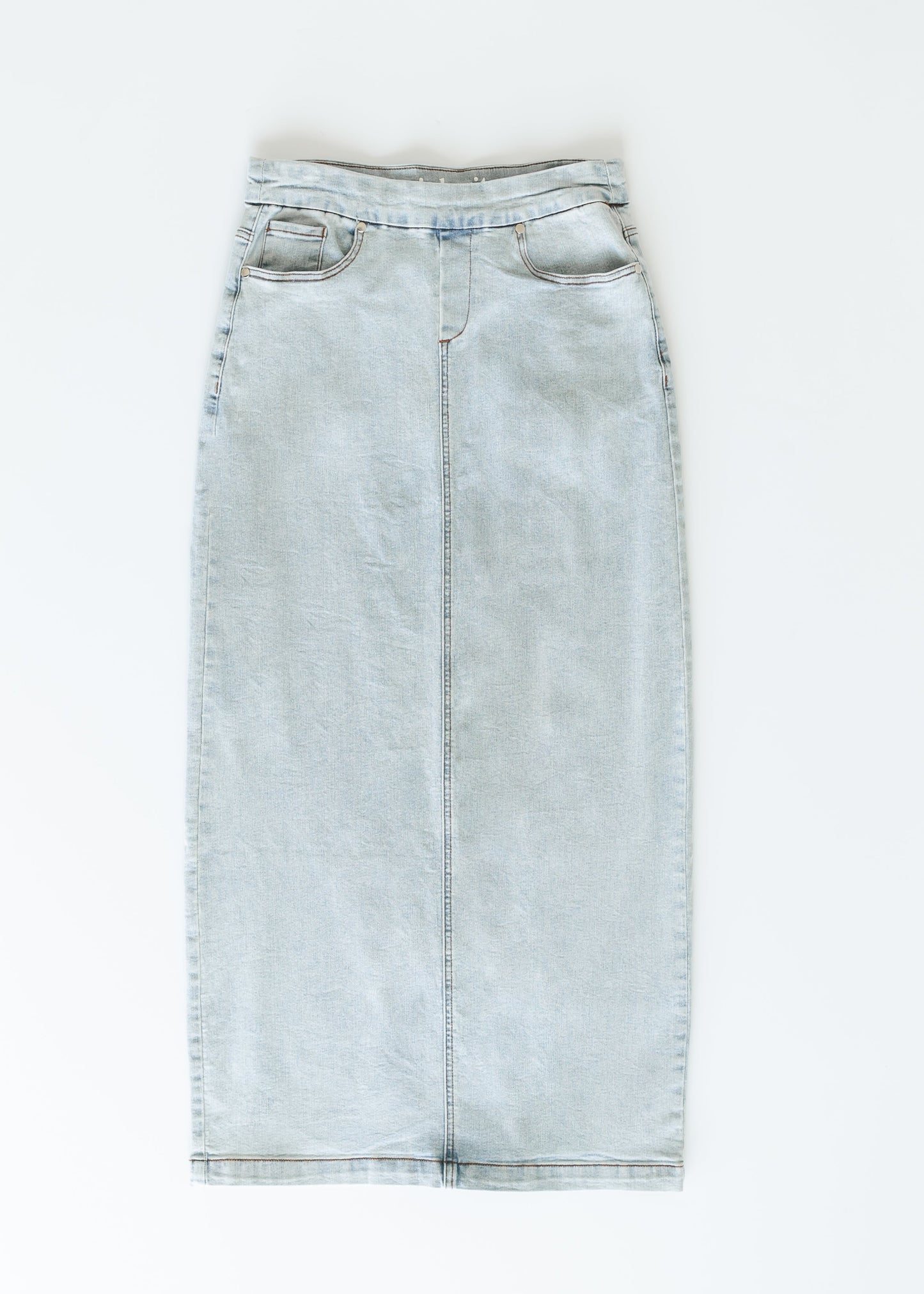 Donna Light Wash Maxi Denim Skirt