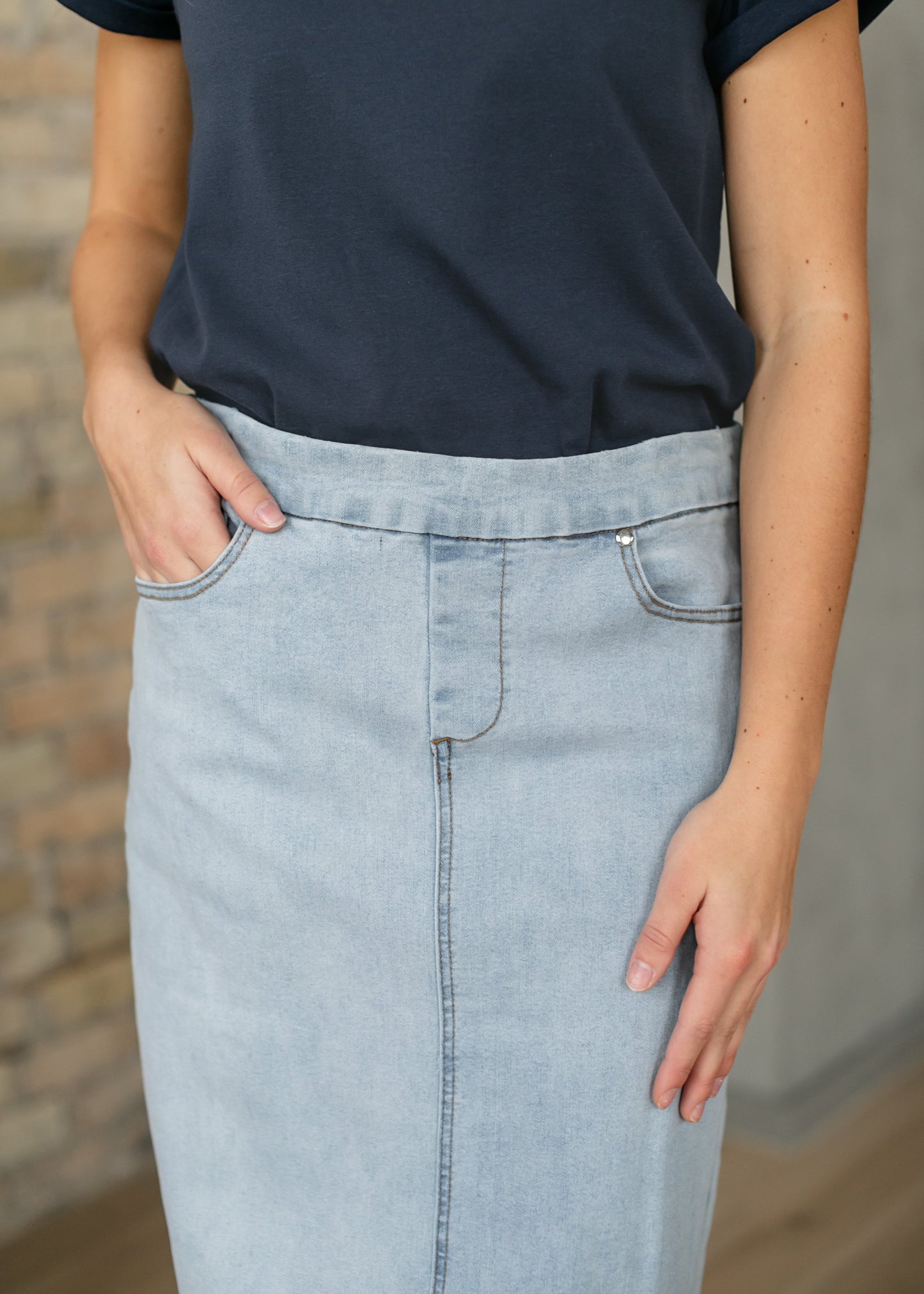 Donna Light Wash Maxi Denim Skirt